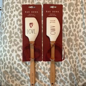 Rae Dunn Spatula and Cookie Cutter set